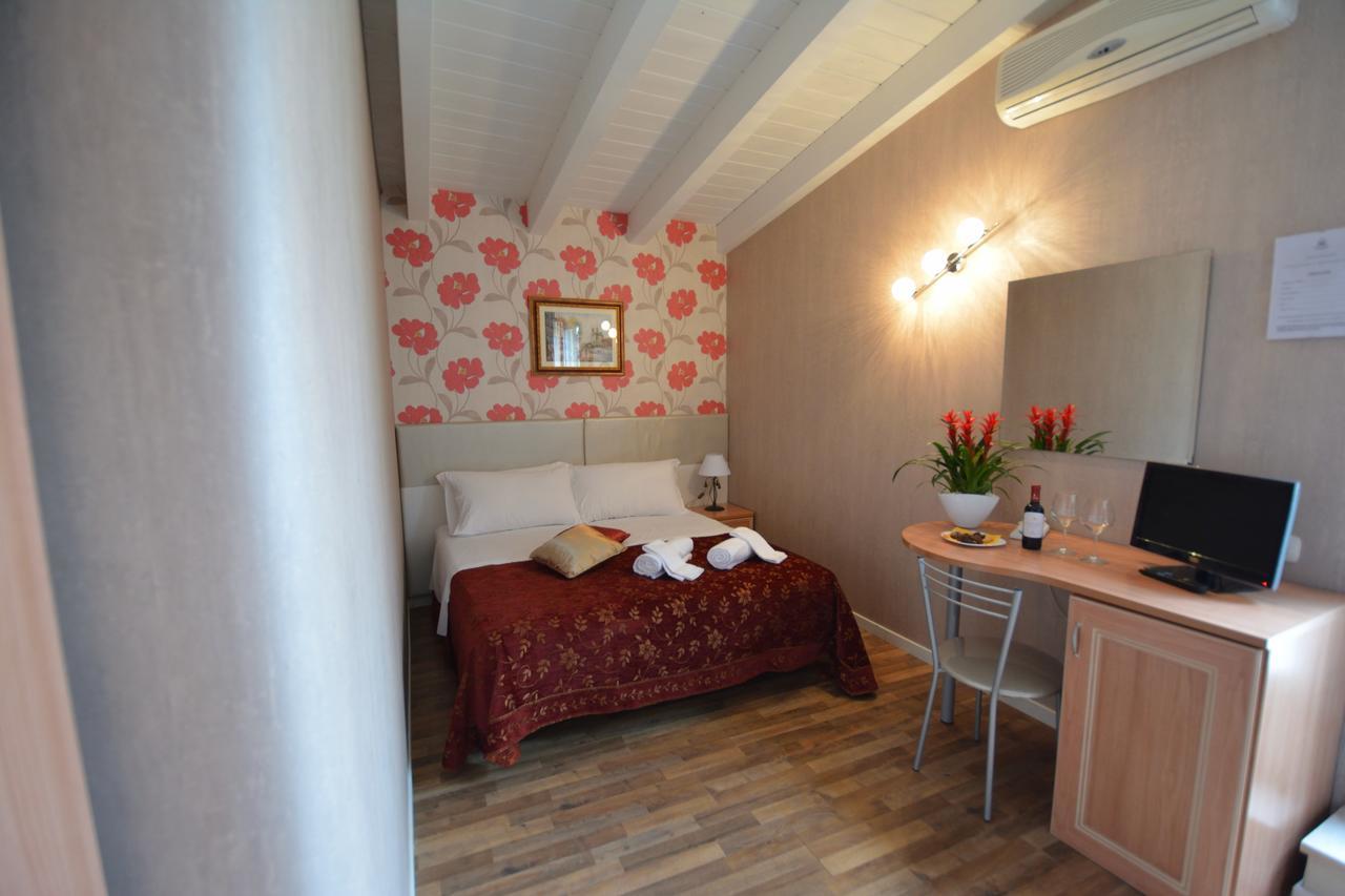 Bed and Breakfast Le Stanze Del Console Gravina in Puglia Zewnętrze zdjęcie