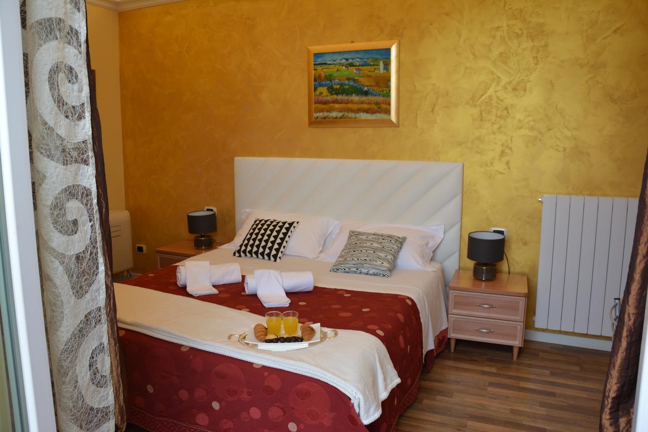 Bed and Breakfast Le Stanze Del Console Gravina in Puglia Zewnętrze zdjęcie